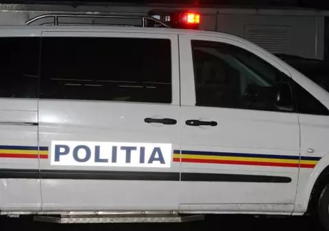 Tânăr, ÎNJUNGHIAT ÎN CENTRUL CAPITALEI!