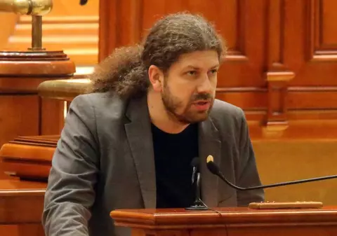 Remus Cernea va realiza o emisiune de dezbateri la B1 TV, "de pe urma căreia telespectatorii vor rămâne pe gânduri”