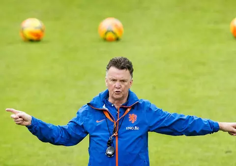 Louis Van Gaal: ”A ieşit mai bine decât credeam! Nu mă aşteptam să-i dăm Spaniei cinci goluri”
