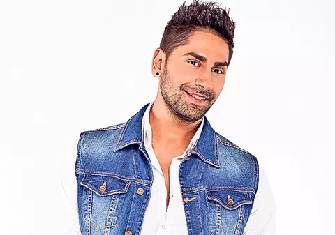 Connect-R şi-a serbat ieri ziua de naştere alături de neamuri