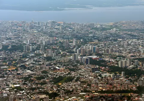 ”Parisul tropical”: aici pot fi și 50 de grade Celsius!