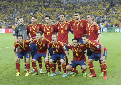 ”Furia Roja” vrea să-şi apere trofeul