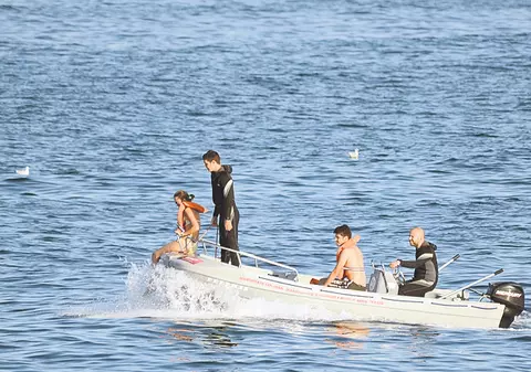 Excursii printre delfini în Marea Neagră