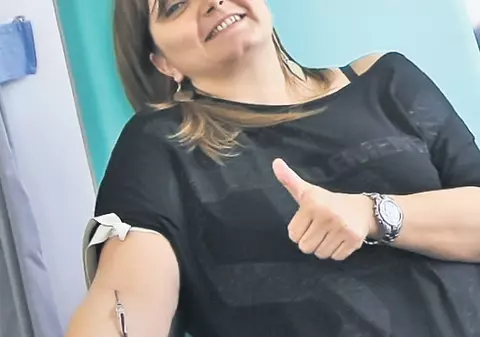 Nu-ţi vinde sângele, Donează-l! Gestul tău va salva mii de femei şi de bebeluşi cu probleme