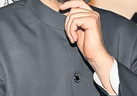 Filmele regizate de Bobby Păunescu ajung şi în China