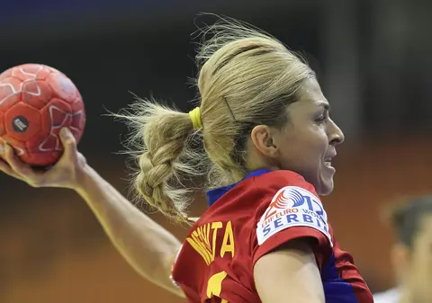 Fetele au surclasat Belarusul şi s-a calificat la Euro 2014