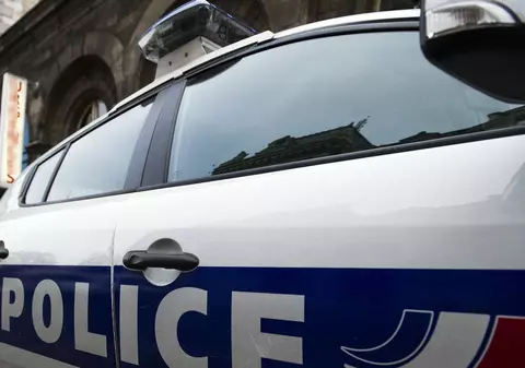 ROMÂN ARESTAT pe aeroportul din MIAMI din cauza unui dispozitiv ciudat în bagaje