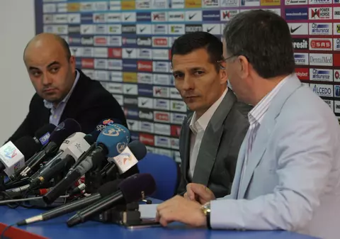 Gâlcă pune piciorul în prag! Antrenorul a cerut aducerea unui mijlocaş