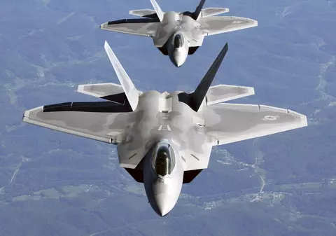Americanii se pregătesc să-i atace pe jihadişti cu avioane de luptă
