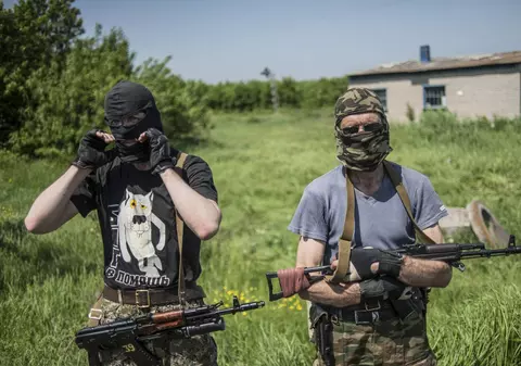 AVION DOBORÂT de SEPARATIŞTI în UCRAINA! 49 de MORŢI!