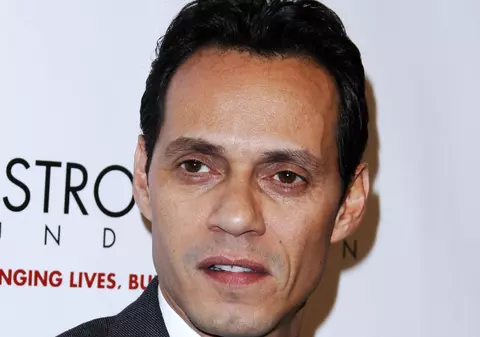 MARC ANTHONY bagă MÂNA în BUZUNAR! Plăteşte PENSIE ALIMENTARĂ DUBLĂ PRIMEI NEVESTE!