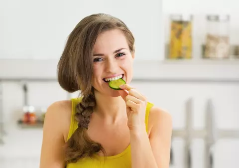 Învaţă să te hidratezi corect! Uite ce legume şi fructe nu trebuie să-ţi lipsească vara din alimentaţie