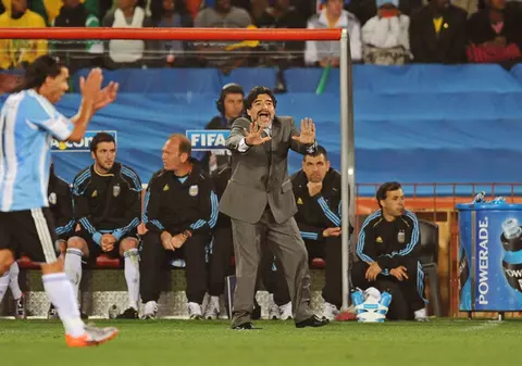 Maradona: ”Diferenţa dintre Messi şi Neymar e cea dintre mine şi Pele!”