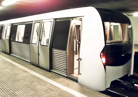 UPDATE | UN METROU A DERAIAT între cele două STAŢII de la GARA DE NORD