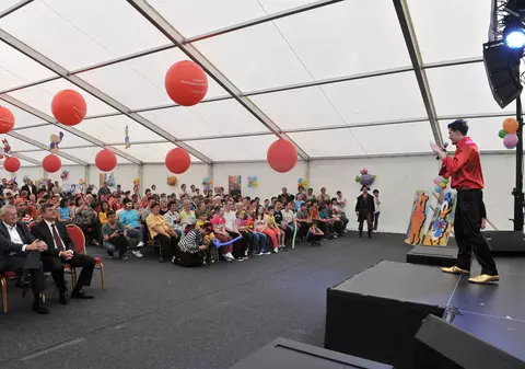 Primarul Sorin Oprescu a petrecut 1 iunie cu prichindeii la Mogoşoaia