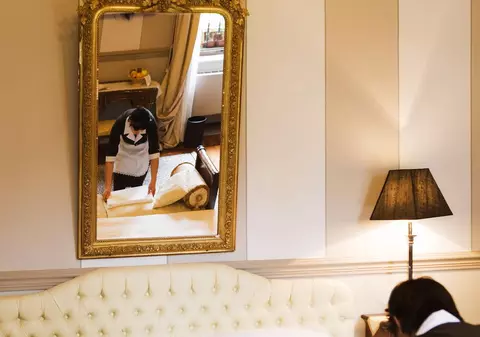 MII de românce,  SCLAVE la locul de muncă, în Italia