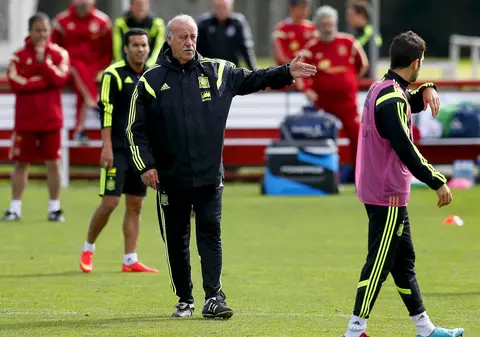 Imagini incredibile de la antrenamentul Spaniei! Cesc Fabregas, umilit de Del Bosque 