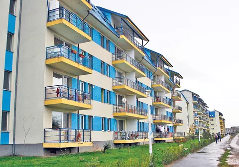 Chiriaşii ANL vor putea cumpăra locuinţele în rate, de la primării