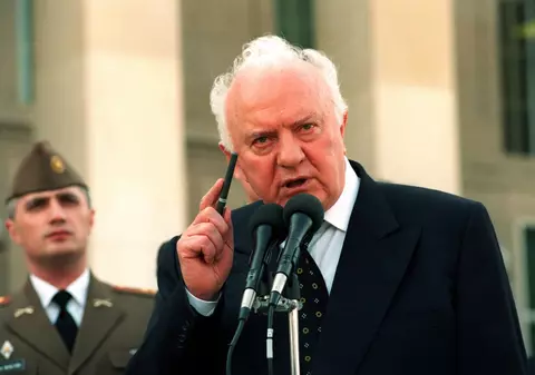 LUMEA POLITICII în DOLIU! FOSTUL PREŞEDINTE al GEORGIEI, EDUARD ŞEVARNADZE, a MURIT!