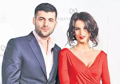 Geanina Ilieş se pregăteşte de nuntă