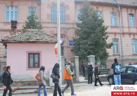 1 MILION de lei, pentru MODERNIZAREA UNEI SECŢII dintr-un SPITAL ORĂŞENESC