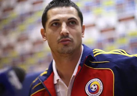 Rădoi a EXPLODAT: "Noi stăteam ca măscăricii, şi ei jucau table"