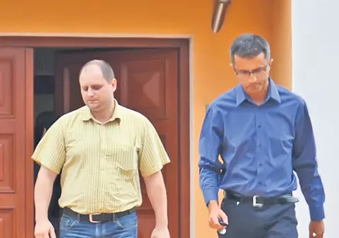 Săltat de procurori, din somn | Încă un preşedinte de consiliu judeţean, Dragoş Benea, a intrat în vizorul DNA