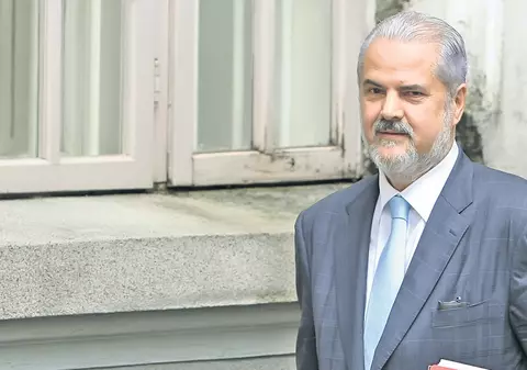 Adrian Năstase, la un pas de libertate