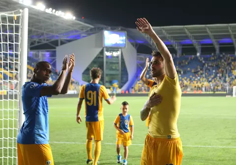 Petrolul - Dinamo Zagreb şi Lyon - Astra în play-off-ul Ligii Europa