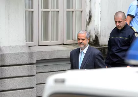 ADRIAN NĂSTASE VA FI ELIBERAT CONDIŢIONAT