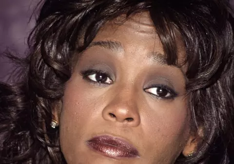 Mama cântăreţei Whitney Houston, scandalizată de filmul despre viaţa fiicei sale 