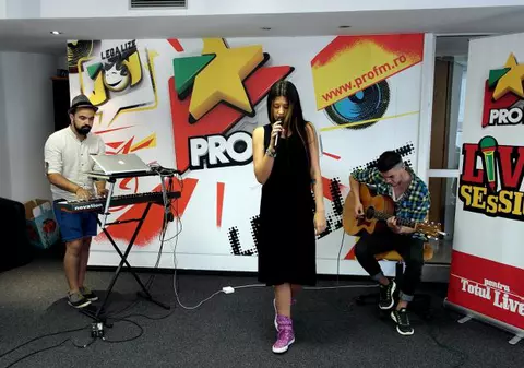 Ce s-a ÎNTÂMPLAT CU VOCEA ANTONIEI! CUM SUNĂ acum GLASUL ARTISTEI ÎN TIMP CE CÂNTĂ! VIDEO