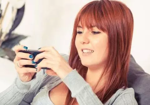 S-a lansat APLICAŢIA împotriva DEPENDENŢEI de SMARTPHONE