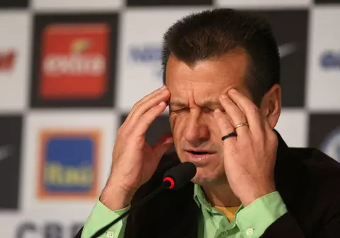 Carlos Dunga va fi noul antrenor al Braziliei, echipă umilită pe teren propriu la Cupa Mondială