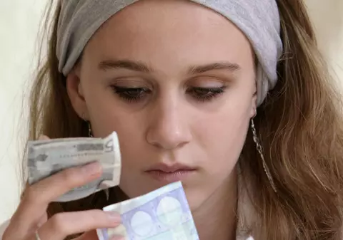 Ţara europeană în care eşti sărac dacă ai un salariu de 1.800 de euro pe lună