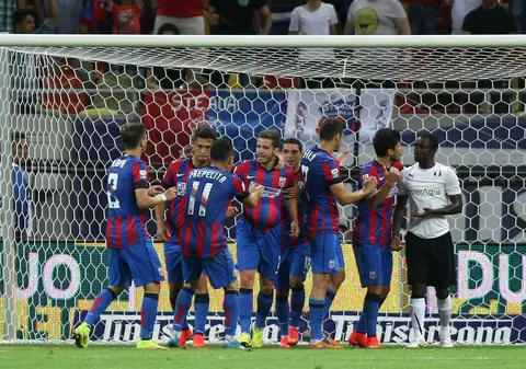 INCREDIBIL! Jucătorii Stelei ^au rămas mască când au ajuns la hotelul din Kiev