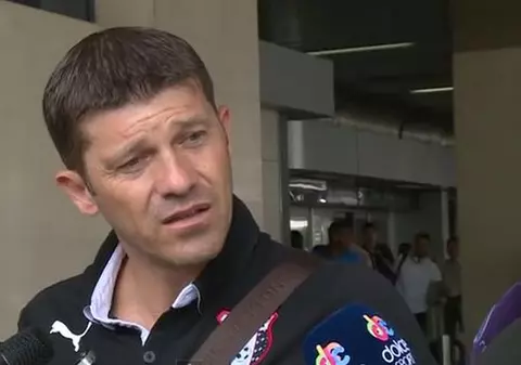 CE O FI VRUT să SPUNĂ o reporteriţă? "STEAUA are TZEI PIEI DEI, ASTRA are TZEI PIEI DEI!"| VIDEO DEMENŢIAL