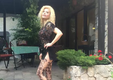 LOREDANA şi-a ANIVERSAT FIICA! ELENA e BUCĂŢICĂ RUPTĂ din MAMA EI! | FOTO