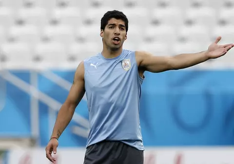 S-a bătut palma! ”Canibalul” pleacă de la Liverpool! Transfer URIAȘ pentru Suarez