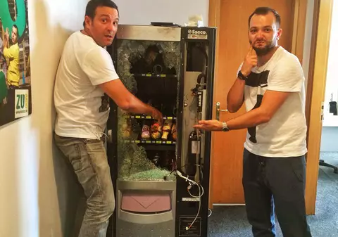 MIHAI MORAR, CĂLCAT de hoţi! CE PAGUBE i-au făcut PREZENTATORULUI