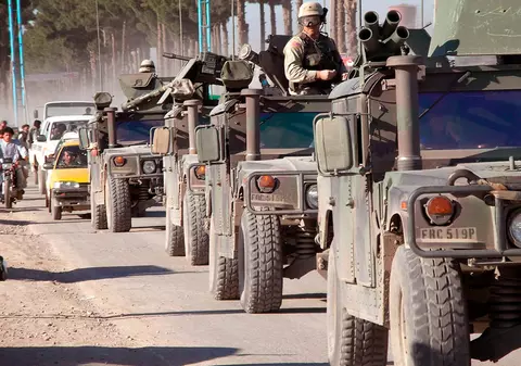 Un britanic, găsit vinovat de pregătirea unui atentat împotriva militarilor din Marea Britanie