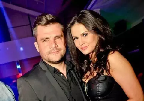 Iubita lui Viorel de la 3 Sud Est lansează piesa “Crazy Love", alături de Pascal Junior