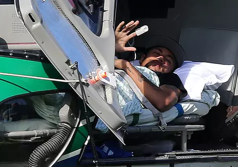 VIDEO / Emoţii şi lacrimi în Brazilia! Neymar a vorbit, în direct, de la spital! 