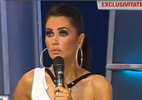 În ce CONDIŢII s-ar ÎMPĂCA OANA ZĂVORANU cu OANA ROMAN: "Se bagă cineva să facă un TORT din care să iasă ea?"