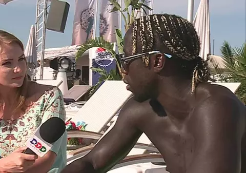 Un fotbalist celebru îşi petrece vacanţa la Mamaia! Înainte fusese la Miami