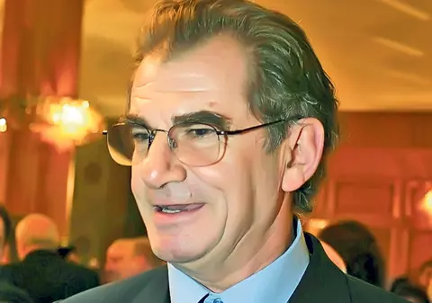 Actorul Florin Zamfirescu a devenit pentru a patra oară bunic: «Vreau 11 nepoţi, ca să-mi fac o echipă de fotbal»