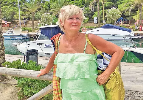 «P..a din Sardinia e mai frumoasă, mai sălbatică!» Monica Tatoiu a avut o vacanță de... nepovestit