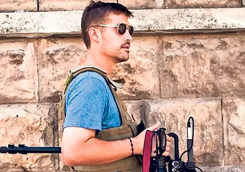 Înainte de a fi decapitat, jurnalistul american din Irak fusese şi crucificat