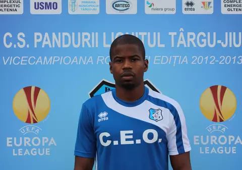 S-a făcut! Breeveld e al Stelei. Luni urmează un nou transfer