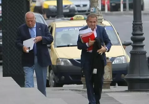 DOSARUL ICA: Dan Voiculescu a cerut RECUZAREA COMPLETULUI şi AUDIEREA LUI Traian Băsescu. AMBELE CERERI au fost RESPINSE